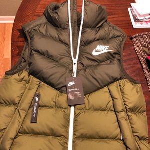 Olive green Mens Nike vest
